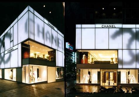 chanel japan osaka.